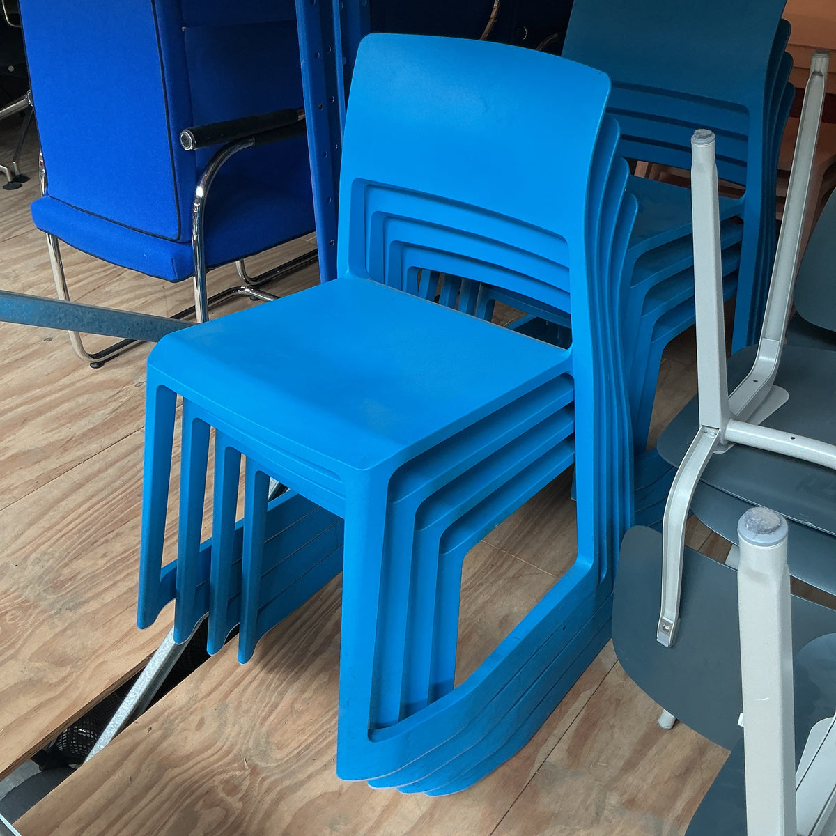 Vitra TipTon Vergaderstoel | Blauw