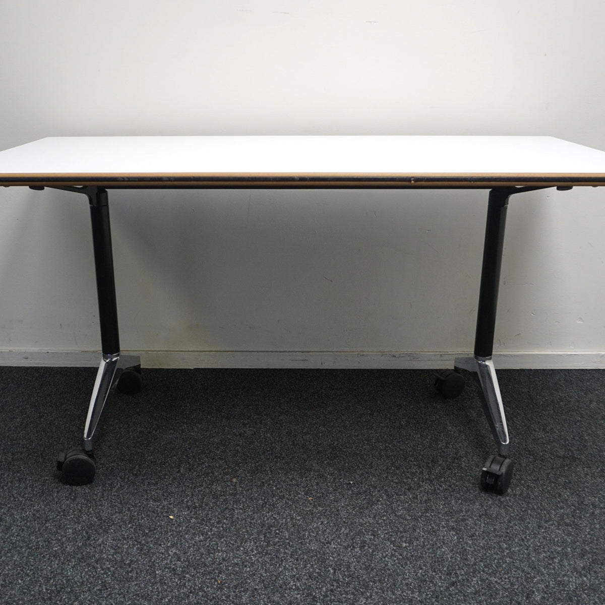 Wilkhahn Timetable Klaptafel | Verrijdbaar | 140 x 70 cm