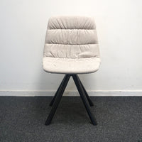 Viccarbe Maarten Soft Upholstery Design Stoel | Beige