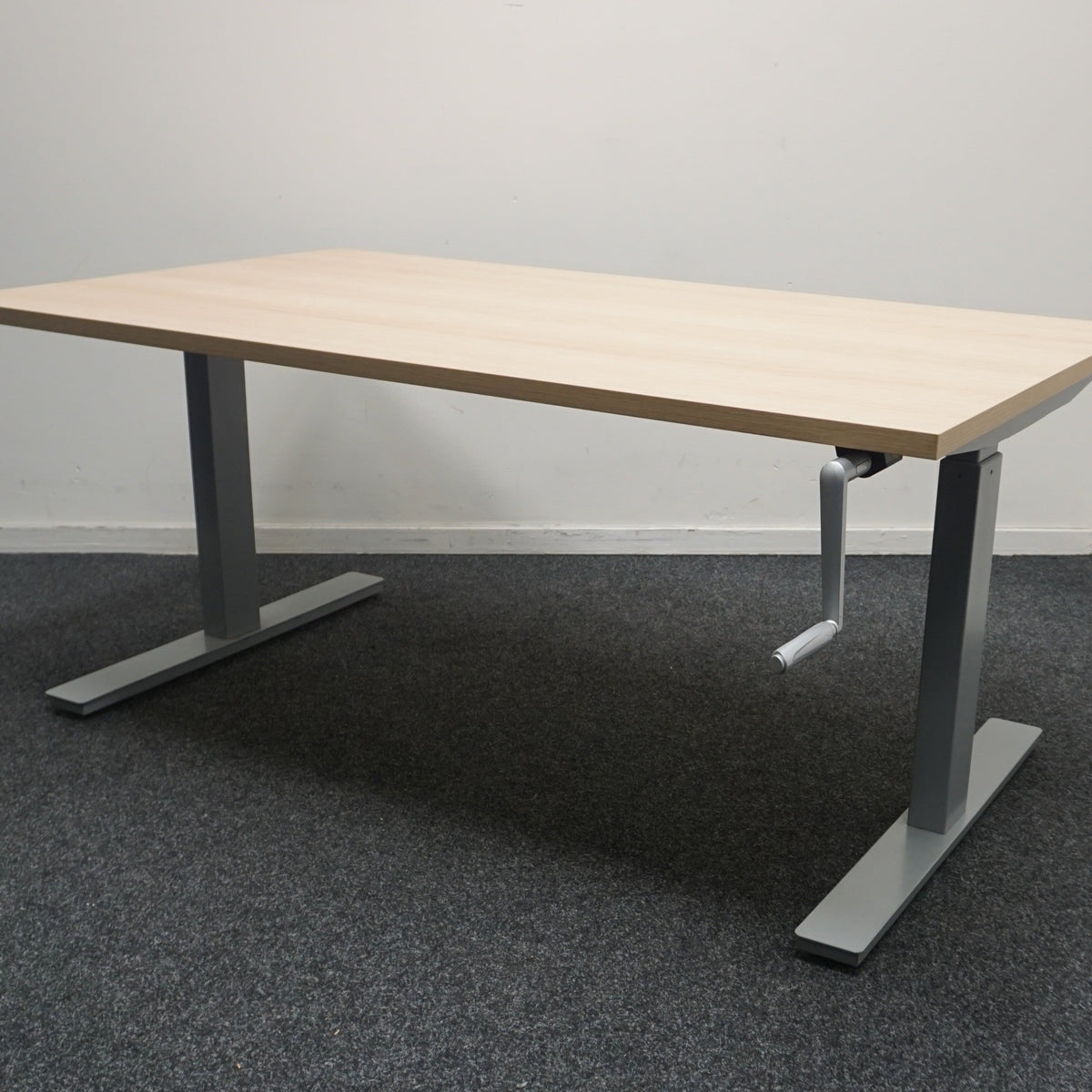 Slinger Bureau | 140x80 cm | Hoogte 61-88 cm | Licht Eiken