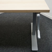 Slinger Bureau | 140x80 cm | Hoogte 61-88 cm | Licht Eiken