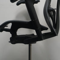 Herman Miller Mirra 2 Baliestoel | Grafit | Stof | Mesh