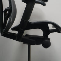 Herman Miller Mirra 2 Baliestoel | Grafit | Stof | Mesh