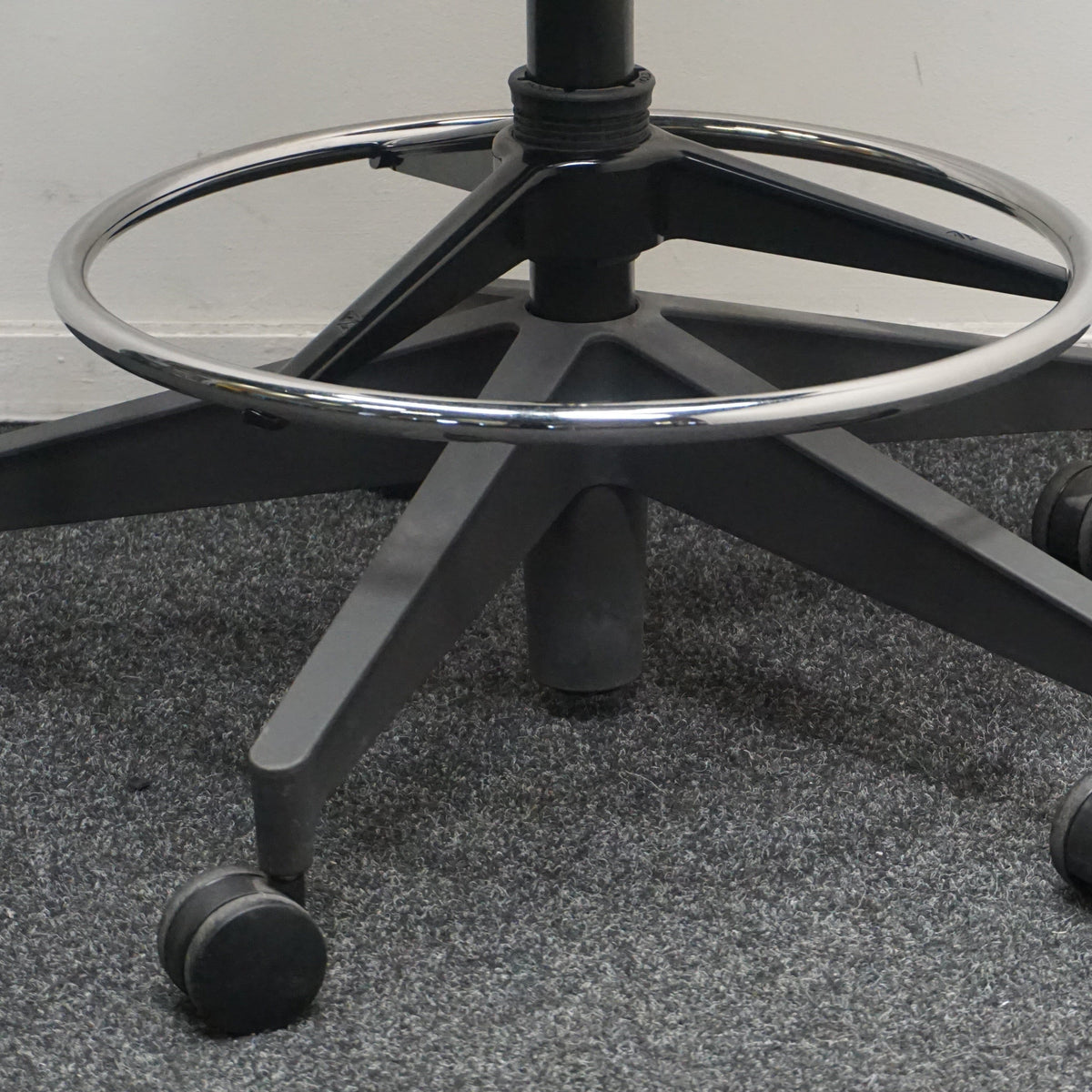 Herman Miller Mirra 2 Baliestoel | Grafit | Stof | Mesh