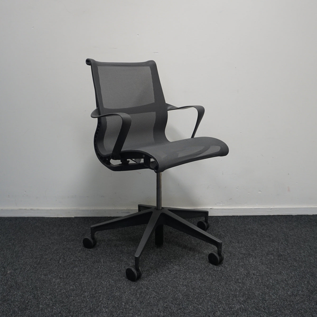 Herman Miller Setu Vergaderstoel | Bureaustoel | Antraciet