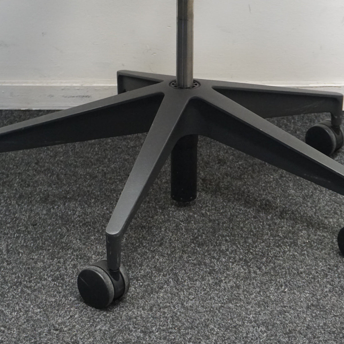 Herman Miller Setu Vergaderstoel | Bureaustoel | Antraciet