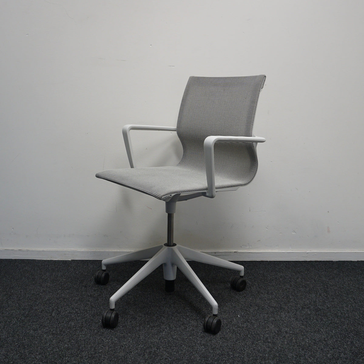 Vitra Physix Vergaderstoel | Bureaustoel | Licht Grijs