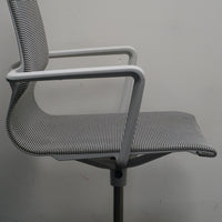 Vitra Physix Vergaderstoel | Bureaustoel | Licht Grijs