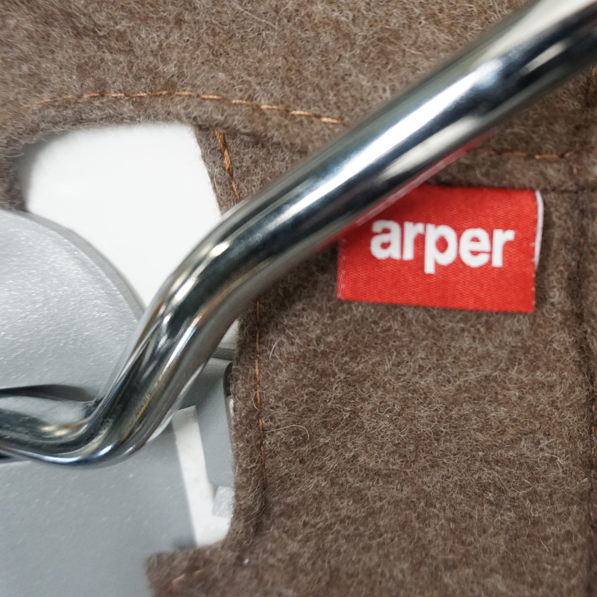 Arper Catifa 53 Design Vergaderstoelen | Bruin | Draaibaar