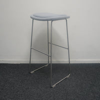 Cappellini Hi Pad Stool | Barkruk | Lichtgrijs | ZH 79 cm