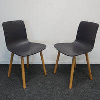 Vitra Hal Wood Design Stoel | Donkerblauw | Hout