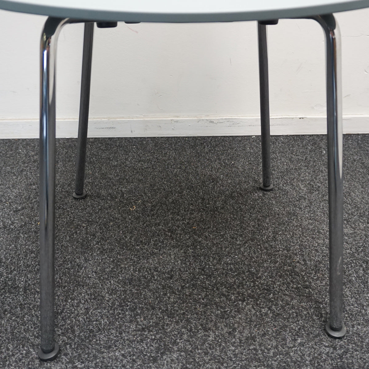 Vitra Hal Tube Design Stoel | Ice Grey