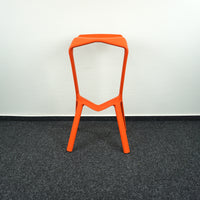 Plank Miura Design Barkruk | Oranje | Zithoogte 78 cm