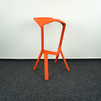 Plank Miura Design Barkruk | Oranje | Zithoogte 78 cm