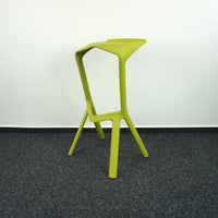 Plank Miura Design Barkruk | Groen | Zithoogte 78 cm