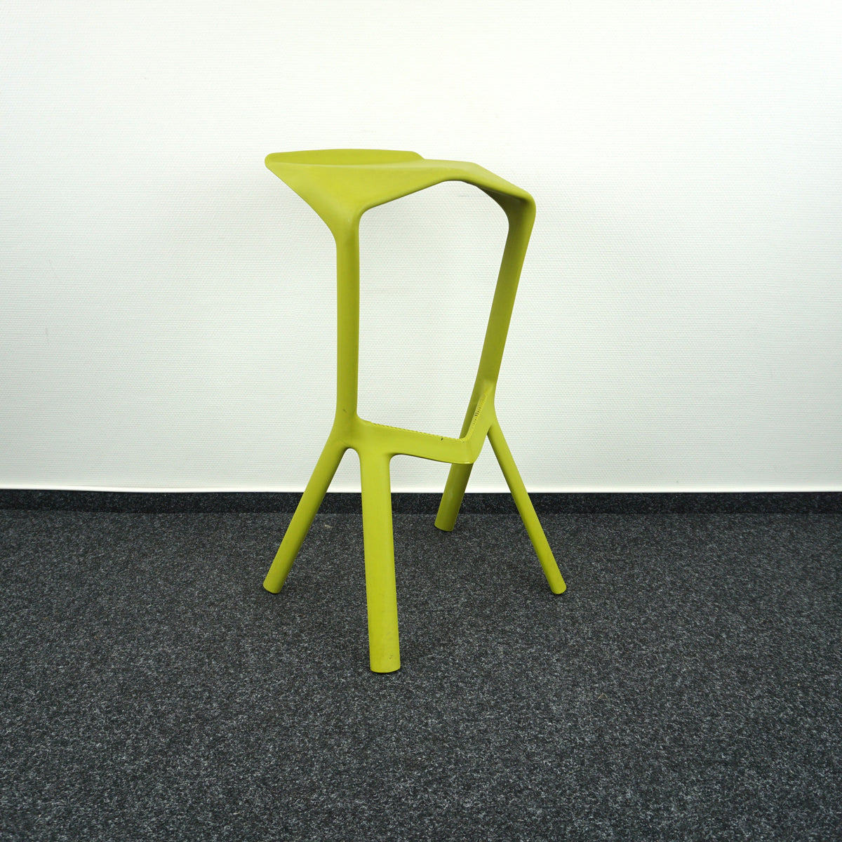 Plank Miura Design Barkruk | Groen | Zithoogte 78 cm