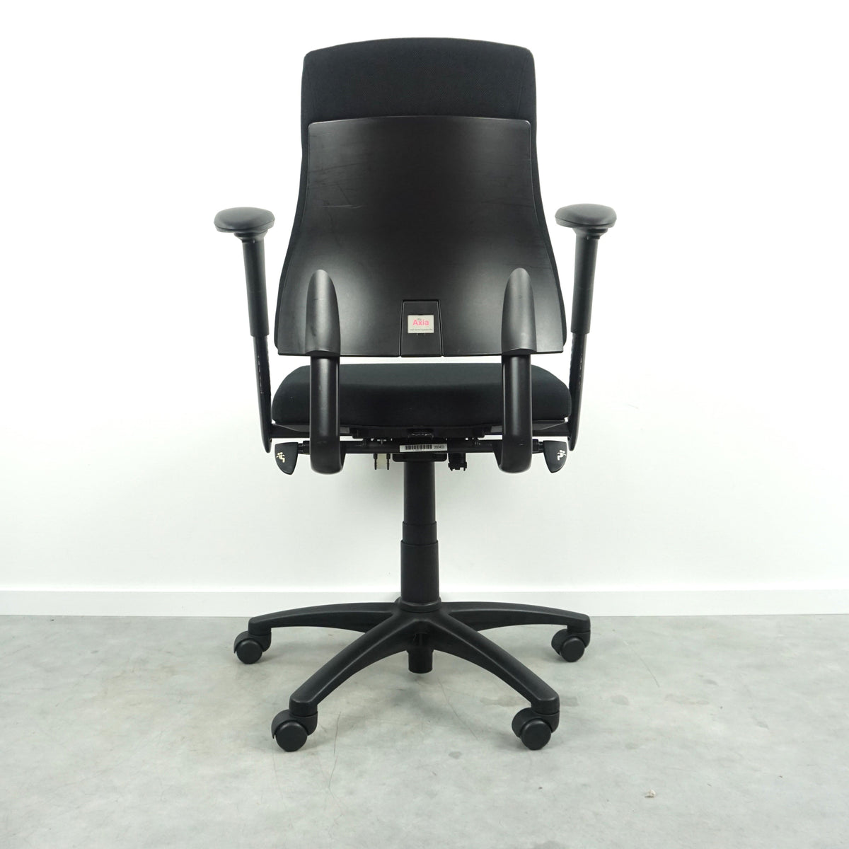BMA Axia Bureaustoel | Refurbished | Nieuw Gestoffeerd | Zwart