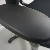 BMA Axia Bureaustoel | Refurbished | Nieuw Gestoffeerd | Zwart