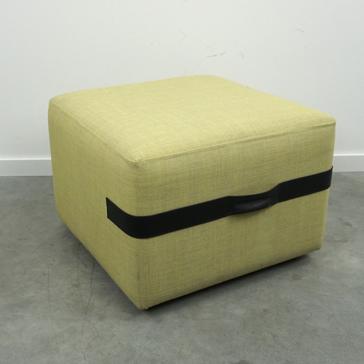 Design Poef | Hocker | Geel
