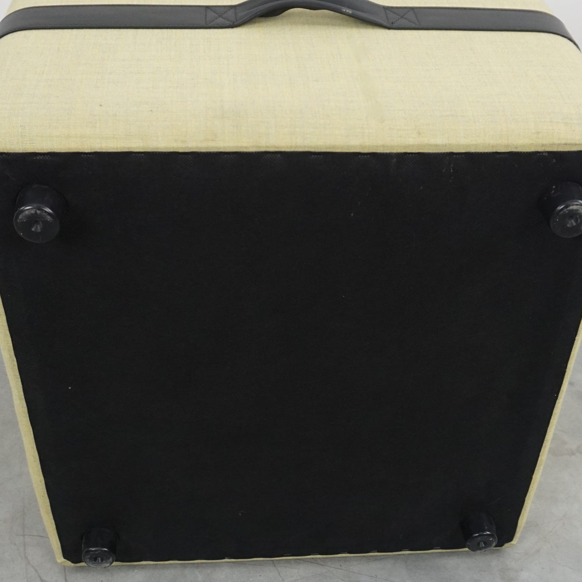 Design Poef | Hocker | Geel