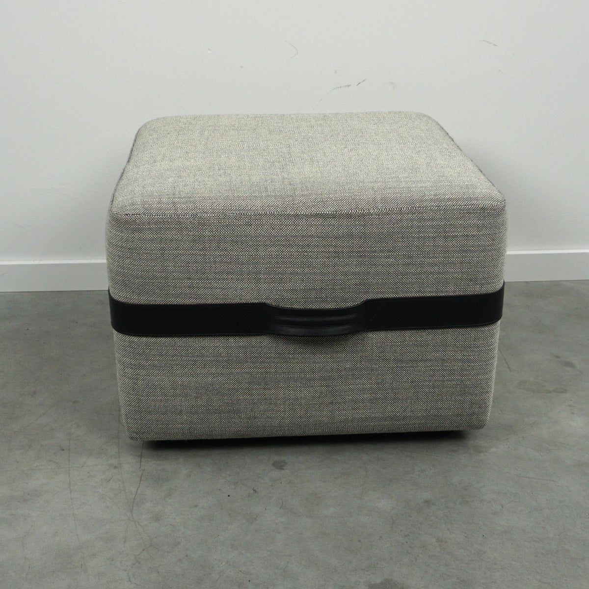 Design Poef | Hocker | Grijs
