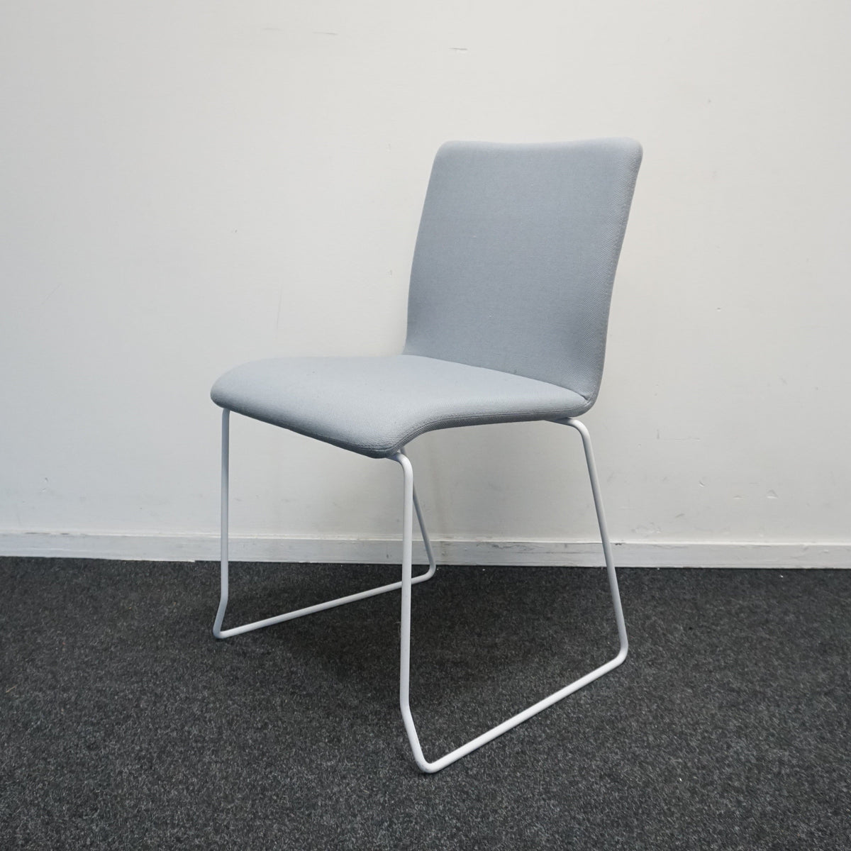 Lande Ray Vergaderstoel | Lichtgrijs