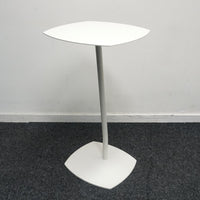 Lammhults Add Table Design Bijzettafel | Wit | 35 x 37 x 66 cm