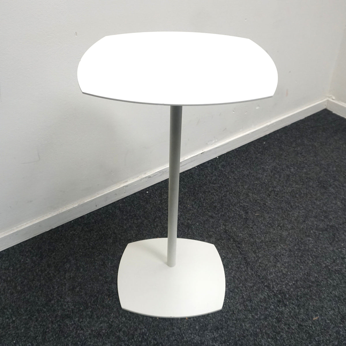 Lammhults Add Table Design Bijzettafel | Wit | 35 x 37 x 66 cm