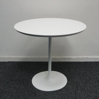 Arper Dizzie Design Bijzettafel | Wit | 51 x 47 x 50 cm