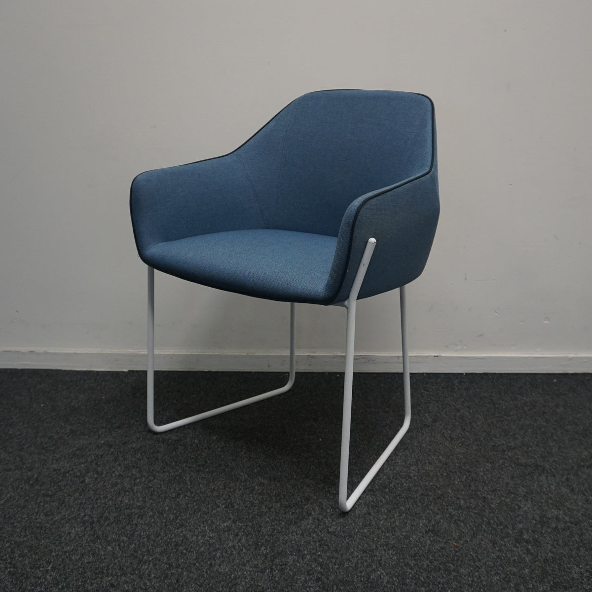 Sancal Nido Design Stoel | Blauw / Wit