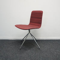 Viccarbe Klip Design Stoel | Rood | Draaibaar