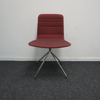 Viccarbe Klip Design Stoel | Rood | Draaibaar