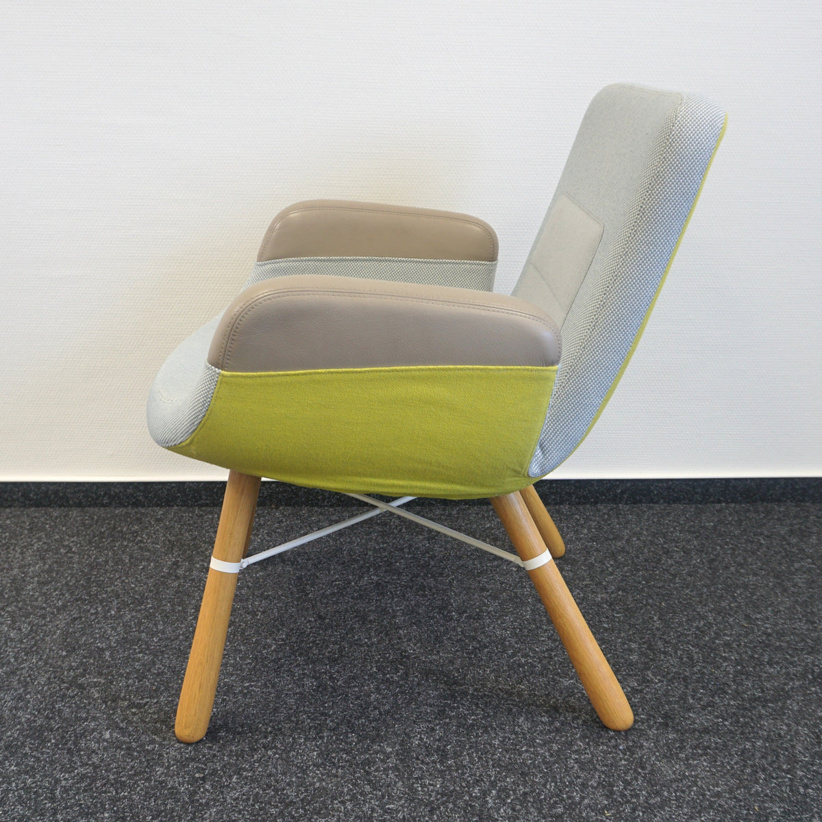Vitra East River Design Fauteuil | Groen