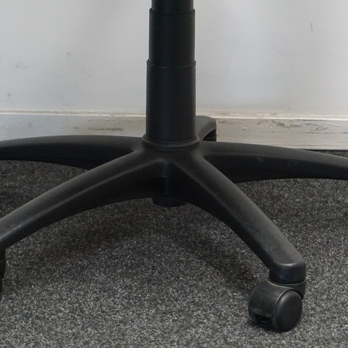 BMA Axia Bureaustoel | Nieuw Gestoffeerd | Zwart | 3D pads