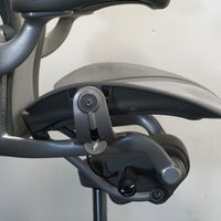 Herman Miller Aeron type B  Bureaustoel | Ergonomisch | Titanium