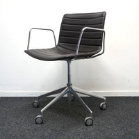 Arper Catifa 53 Design Vergaderstoel | Verrijdbaar | Donkerbruin Leer