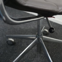 Arper Catifa 53 Design Vergaderstoel | Verrijdbaar | Donkerbruin Leer
