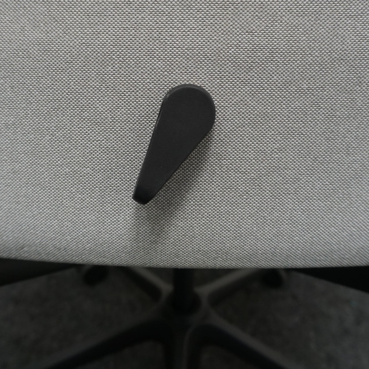Vitra ID Trim L Bureaustoel | Lichtgrijs / Zwart