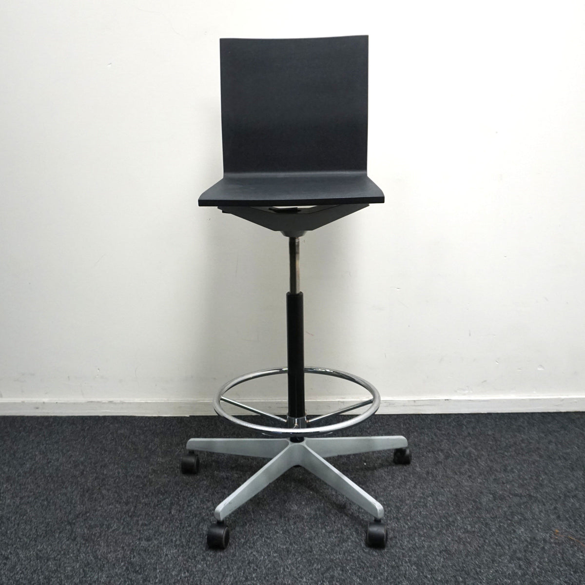 Vitra .04 Baliestoel | Zwart | Bureaustoel