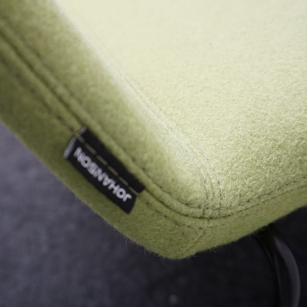 Johanson Mind EC Design Fauteuil | Effen Groen / Zwart