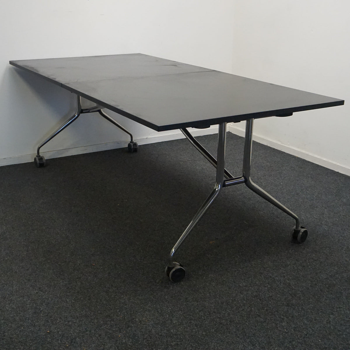 Mara Klaptafel Verrijdbaar | 200 x 100 cm | Zwart / Chroom