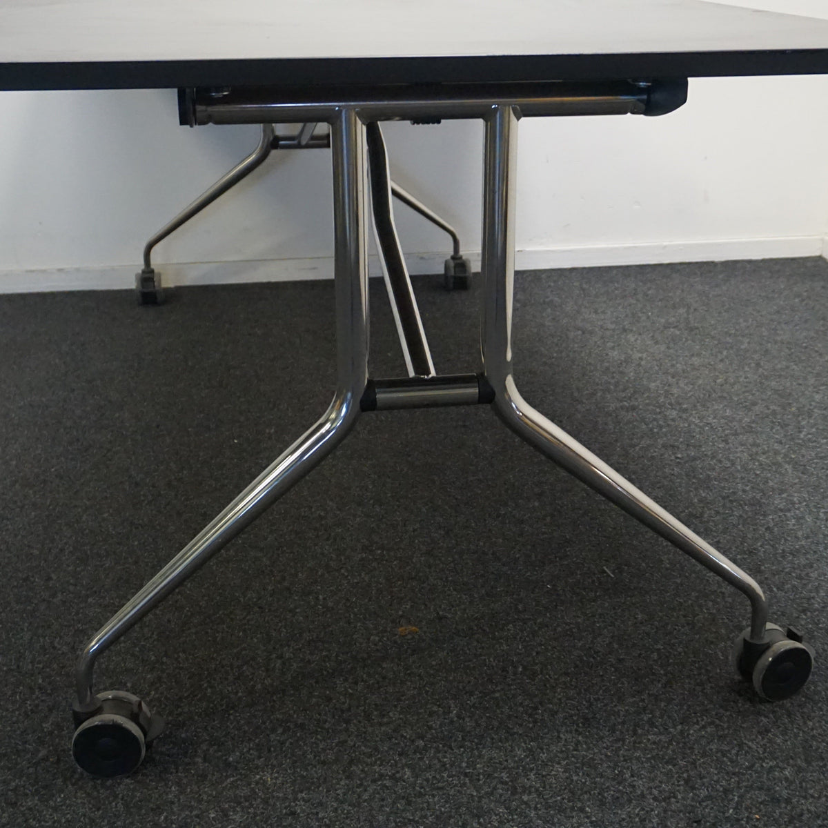 Mara Klaptafel Verrijdbaar | 200 x 100 cm | Zwart / Chroom