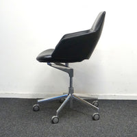 Arper Aston Design Stoel | Verrijdbaar | Zwart Leer
