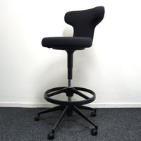 Vitra Pivot High Stool Baliestoel | Zwart