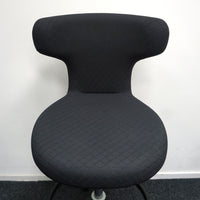 Vitra Pivot High Stool Baliestoel | Zwart