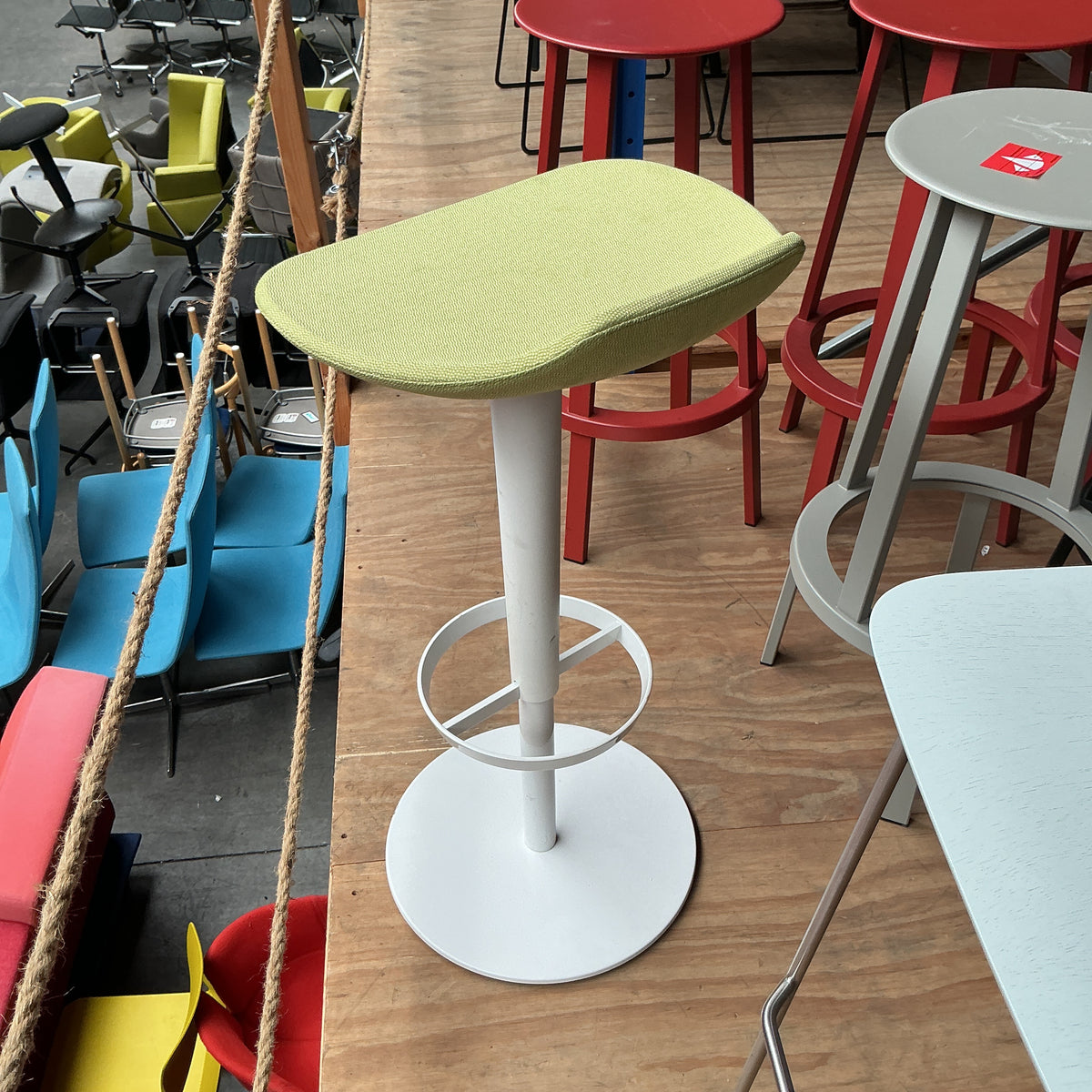 Arper Barkruk | Groen / Wit
