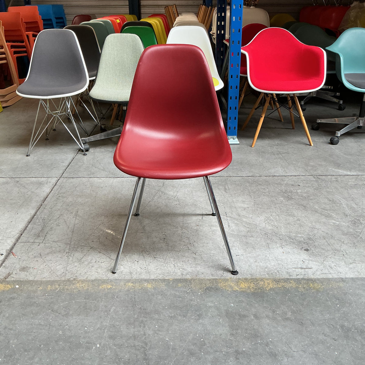 Vitra DSX Design Stoel | Donkerrood | Chroom