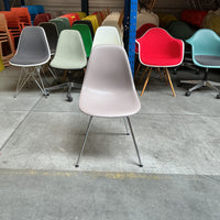 Vitra DSX Design Stoel | Taupe | Chroom