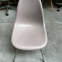 Vitra DSX Design Stoel | Taupe | Chroom