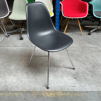 Vitra DSX Design Stoel | Zwart | Chroom